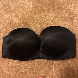 Victoria’s Secret Strapless Bra